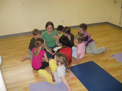 kid yoga